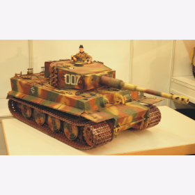 Tiger I E Sp&auml;t - Modellbausatz Kunststoff 1:6 Tank Panzer