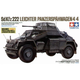Sd.Kfz. 222 Leichter Panzersp&auml;hwagen 4x4, Tamiya 35270, M 1:35