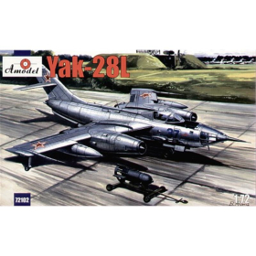 Yak-28L, Amodel 72102, M 1:72