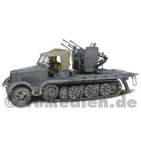 Deutsches Sd. Kfz 7/1 Halbkettenfahrzeug mit 2cm Flakvierling 38 Ma&szlig;stab 1:32 FoV 80039