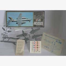 Iljuschin Il-28 - 1:100 Master Modell / Plasticart Original Verpackung! RAR DDR
