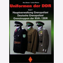 D&ouml;rner Uniformen der DDR Hauptverwaltung...